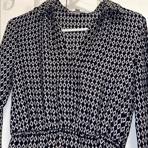 Max Studio Small Black White Geometric Shirt Dress - Picture 13 of 13